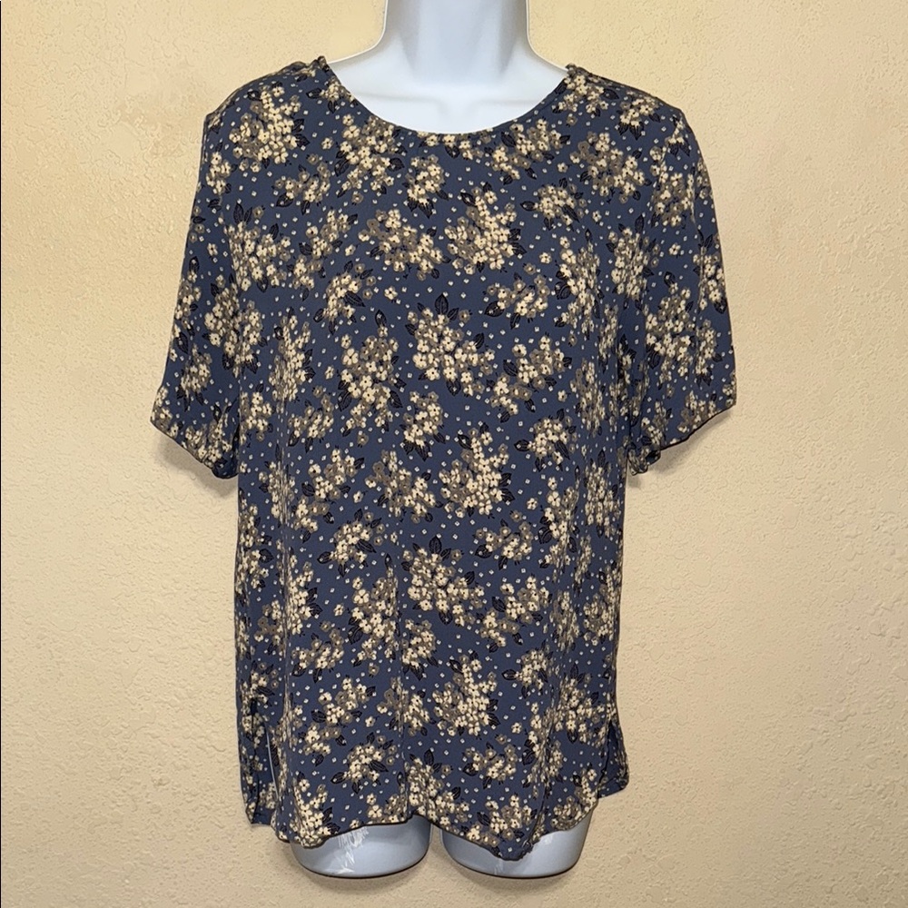 JH Collectibles Blue Cream Boxy Short Sleeve Blouse